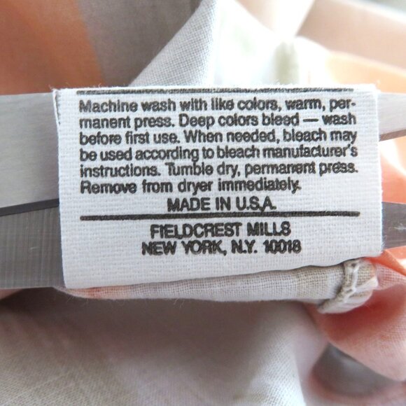 Vintage Fieldcrest Full Sheet Set 1 Flat 2 Pillowcases Orange Gray Aztec Print - Picture 10 of 11